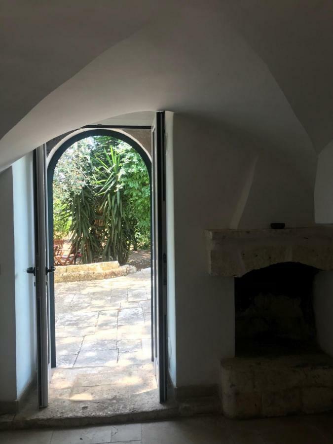 Villa Miccoli Apartments Ceglie Messapica Extérieur photo
